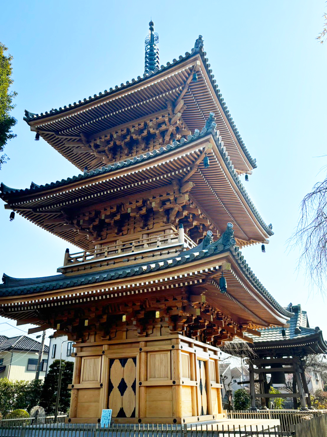［東京都清瀬市野塩］円福寺の三重塔から学ぶメンテナンス・業者選びの大切さ【施工中の様子168(番外編)】