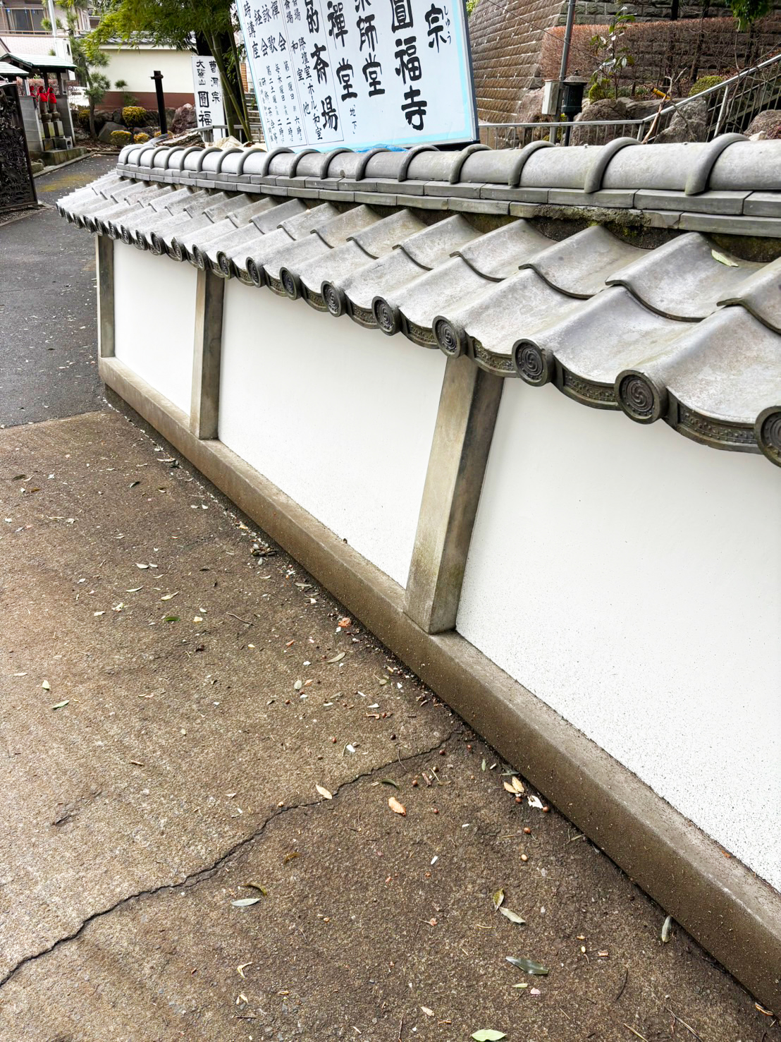 ［東京都清瀬市野塩］円福寺の外壁の施工を行いました【施工中の様子171】